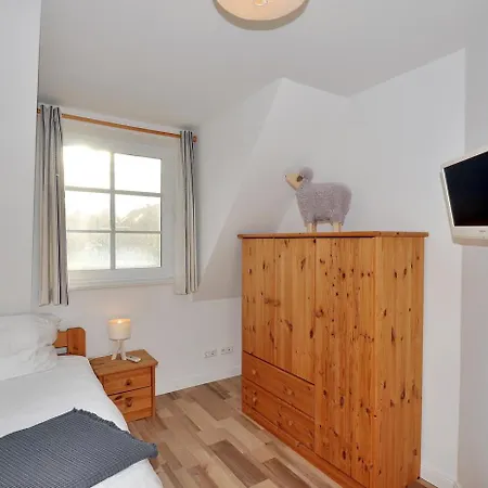 Doppelhaushaelfte Sandvik Holiday home *