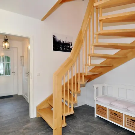 Doppelhaushaelfte Sandvik Holiday home *